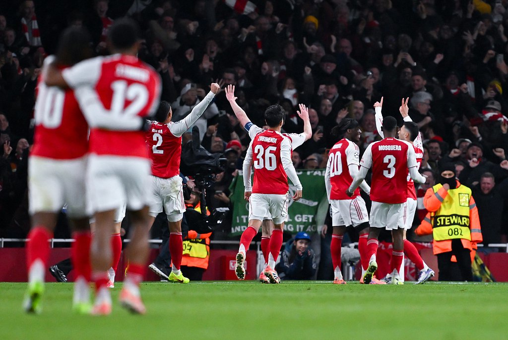 荷兰vs立陶宛：范戴克、德利赫特、哈维-西蒙斯首发（荷兰对阵立陶宛：范迪克、德里赫特、哈维-西蒙斯领衔首发）