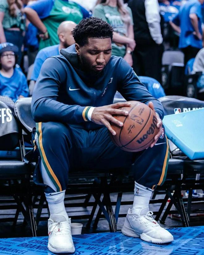 姆巴佩：坎特非常重要，他的回归为我们带来了宝贵的经验（姆巴佩：坎特回归意义重大，为球队注入宝贵经验）