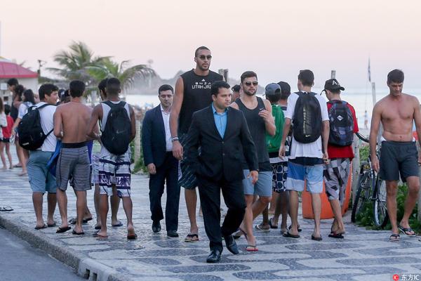 梅西选阿根廷假想敌，西班牙领衔！并未提C罗的葡萄牙！（梅西点名阿根廷劲敌：西班牙居首，C罗的葡萄牙未上榜）