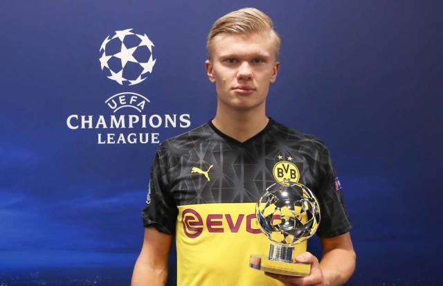 数据全面！王奕博加盟青岛首秀12分5篮板3助攻2抢断（王奕博青岛首秀数据亮眼：12分5篮板3助攻2抢断）