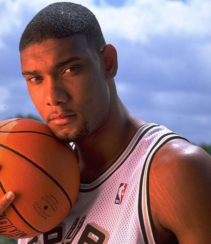 欧冠意甲连场破门，劳塔罗打破意甲4场进球荒（劳塔罗欧冠+意甲连场破门，终结意甲四场进球荒）