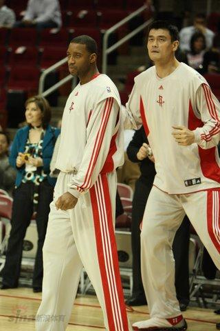 库杜斯：弗兰克告诉我在场上做自己，我很开心按自己方式踢球（库杜斯：弗兰克鼓励我做回自己，我很享受以自己的风格踢球）