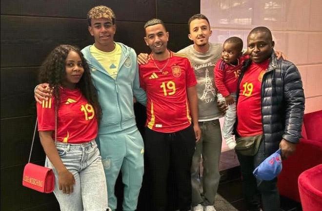 姜景祺首发进球，帮助狼堡U17锁定小组头名晋级A级联赛（姜景祺首发破门，助狼堡U17锁定小组第一挺进A级联赛）