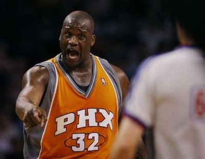 国足友谊赛战胜韩国展现新阵容（国足热身赛力克韩国，全新阵容亮相）