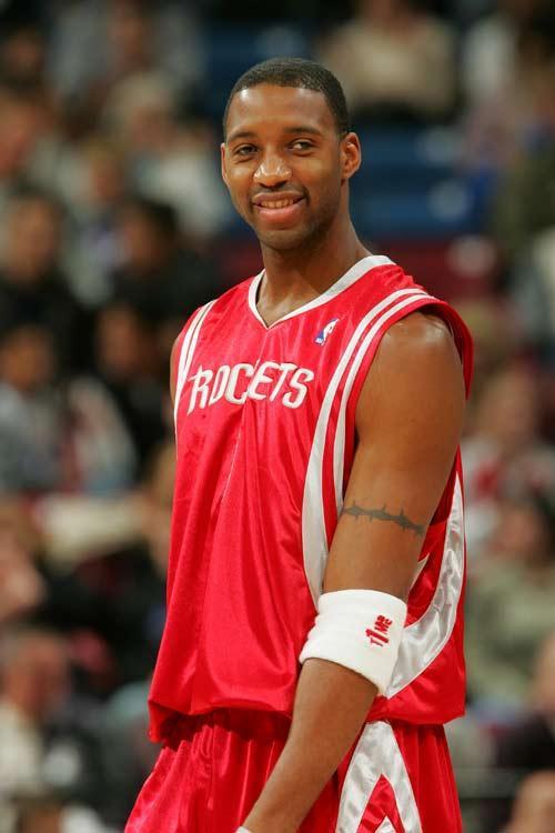 维尼修斯陷15场球荒，1.5亿身价难掩关键战低迷（维尼修斯连续15场颗粒无收，1.5亿身价难遮关键时刻低迷）